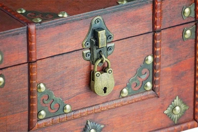 Brynnberg 9,4"x7,9"x5,9" Wooden Unique Handmade Decorative Wooden Box With Lock - Vintage 3 Brynnberg 9,4"x7,9"x5,9" Wooden Unique Handmade Decorative Wooden Box With Lock - Vintage - Image 3