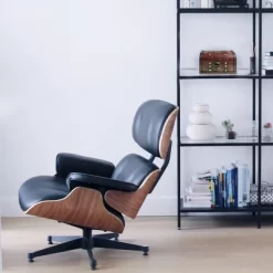 Brynnberg 8.7"x5.5"x5.5" Wooden Vintage Chest Storage Box - Lockable & Handmade