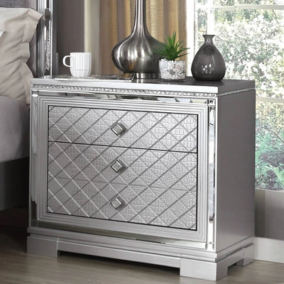 6pc Tenaya Bedroom Set Silver/Gray - HOMES: Inside + Out 3 6pc Tenaya Bedroom Set Silver/Gray - HOMES: Inside + Out - Image 3